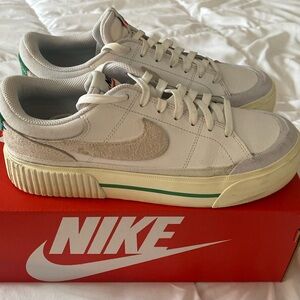 Nike Court Legacy Lift shoes